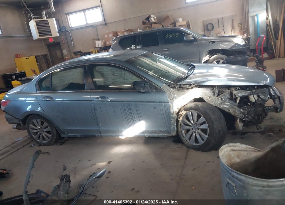 2012 HONDA ACCORD 2.4 EX VIN: 1HGCP2F75CA090402