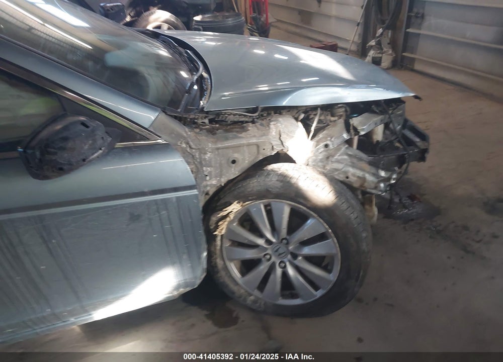 2012 HONDA ACCORD 2.4 EX VIN: 1HGCP2F75CA090402