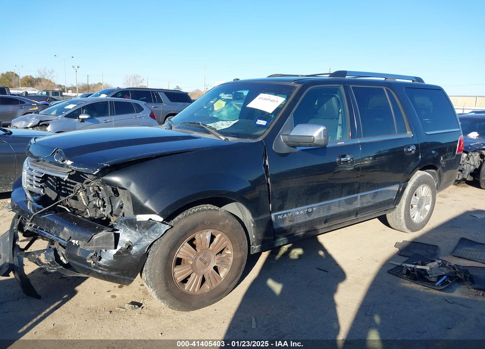 2011 LINCOLN NAVIGATOR VIN: 5LMJJ2H58BEJ05719