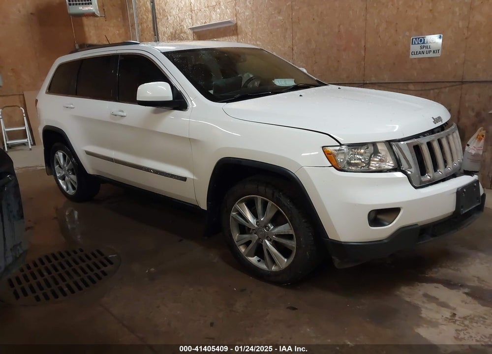 2013 JEEP GRAND CHEROKEE LAREDO VIN: 1C4RJFAG5DC513008