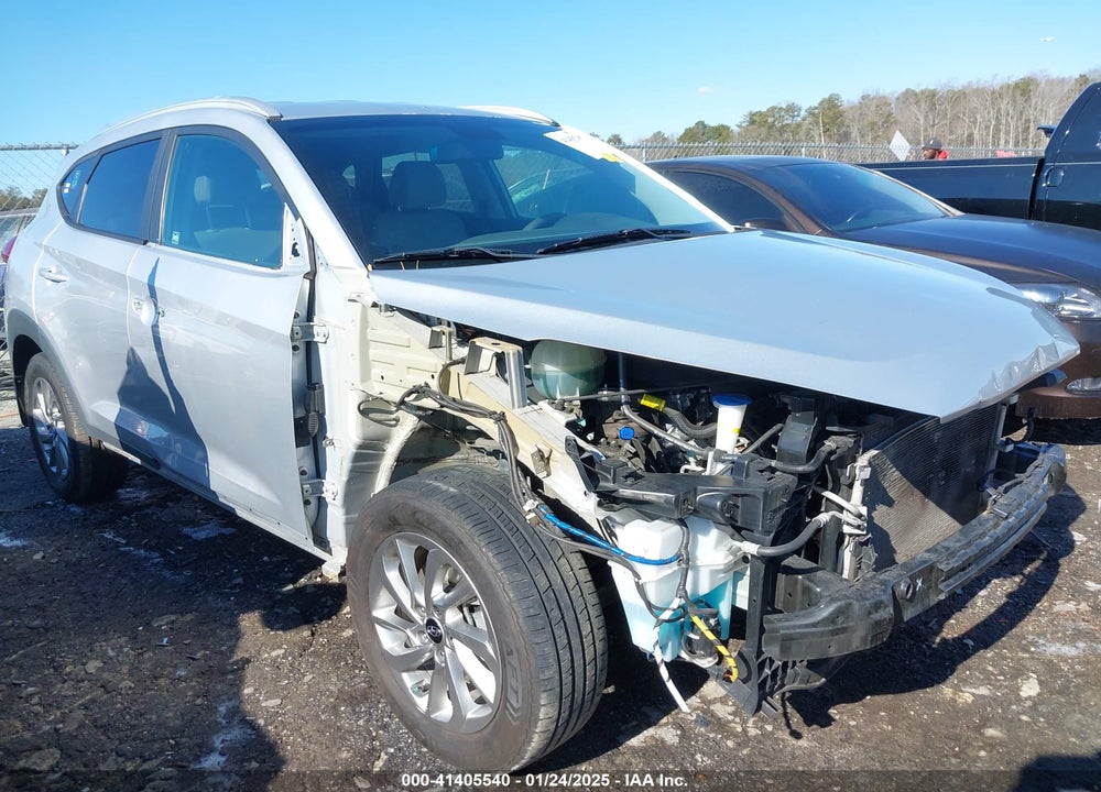 2018 HYUNDAI TUCSON VIN: KM8J33A43JU798580