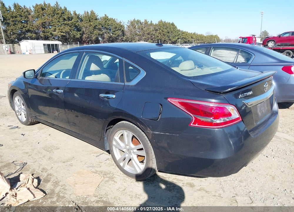 2013 NISSAN ALTIMA 3.5 SL VIN: 1N4BL3AP8DC230229