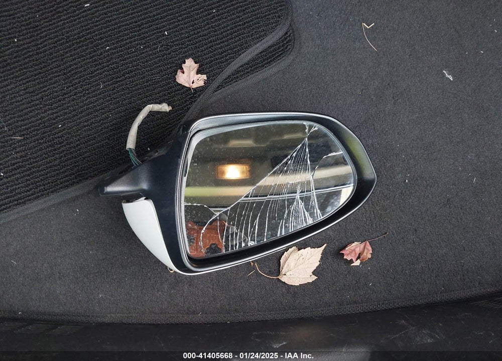 2011 KIA OPTIMA EX VIN: KNAGN4A78B5100367