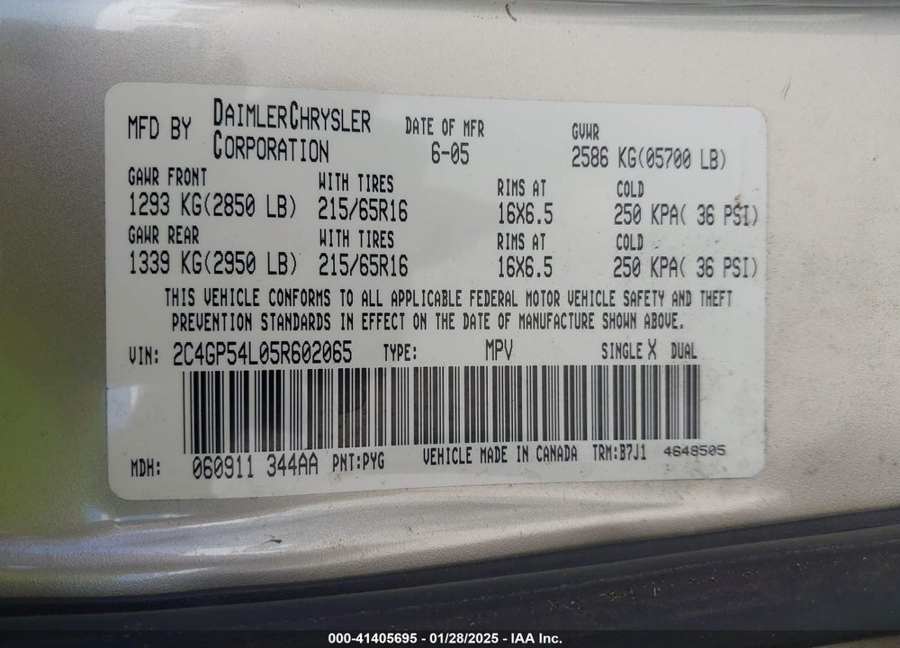 2005 CHRYSLER TOWN & COUNTRY TOURING VIN: 2C4GP54L05R602065