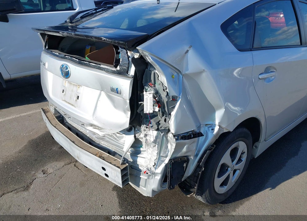 2012 TOYOTA PRIUS TWO VIN: JTDKN3DU7C5463544