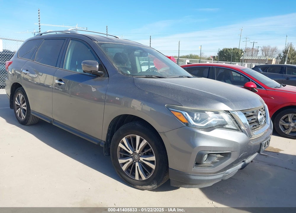 2017 NISSAN PATHFINDER SL VIN: 5N1DR2MN1HC906110