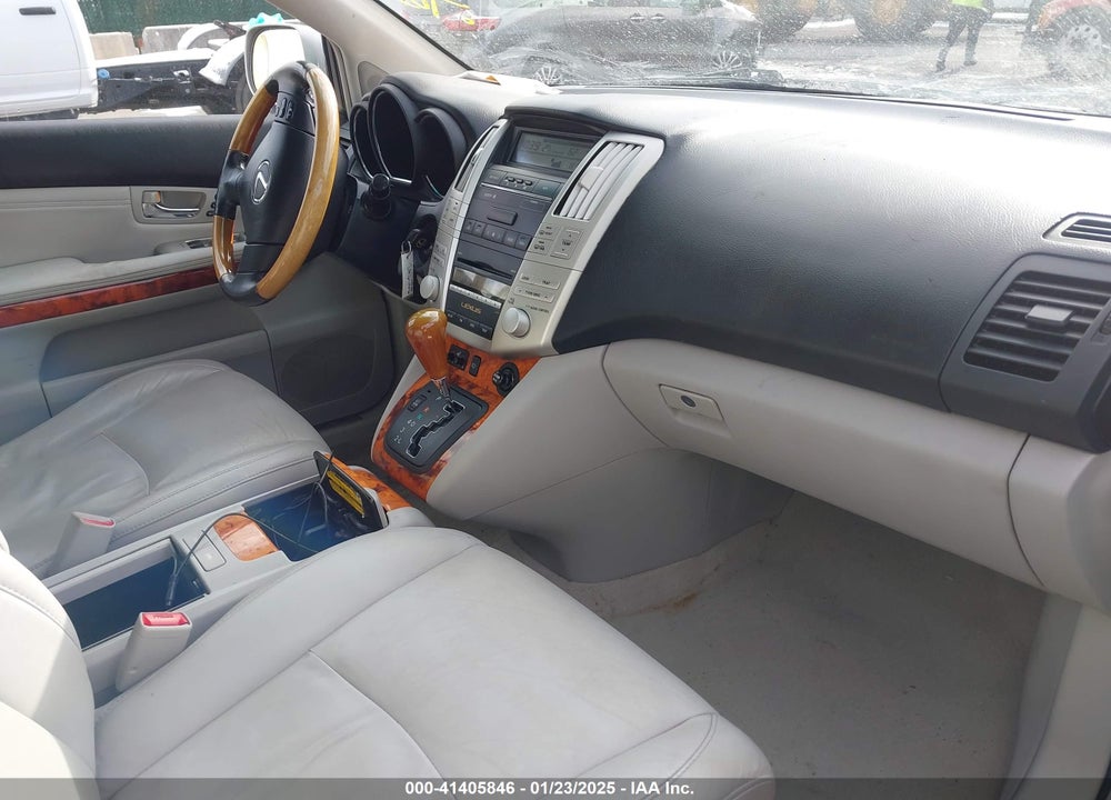 2008 LEXUS RX 350 VIN: 2T2HK31U28C086148