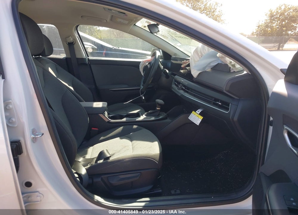 2025 KIA K4 VIN: 3KPFT4DE5SE034041