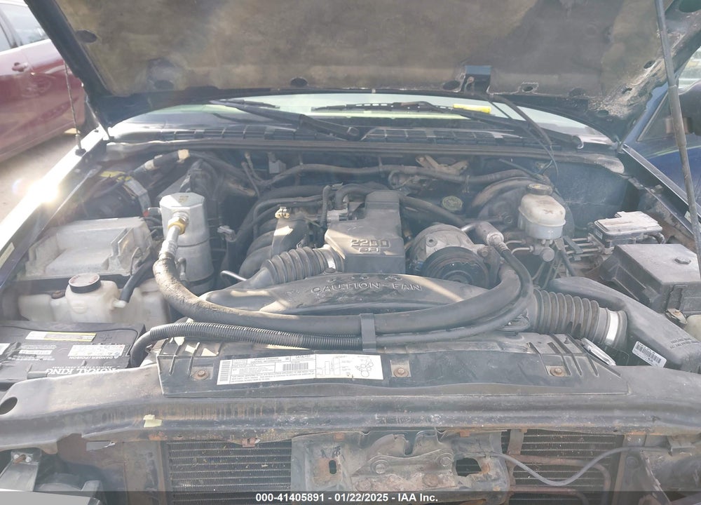 2000 CHEVROLET S-10 VIN: 1GCCS1453Y8211791