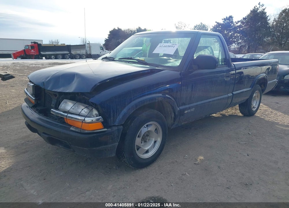 2000 CHEVROLET S-10 VIN: 1GCCS1453Y8211791