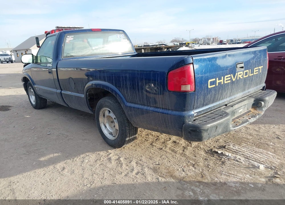 2000 CHEVROLET S-10 VIN: 1GCCS1453Y8211791