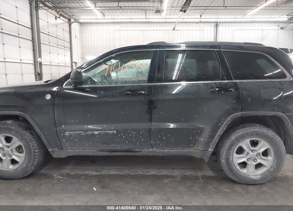 2017 JEEP GRAND CHEROKEE LAREDO 4X4 VIN: 1C4RJFAG8HC679156