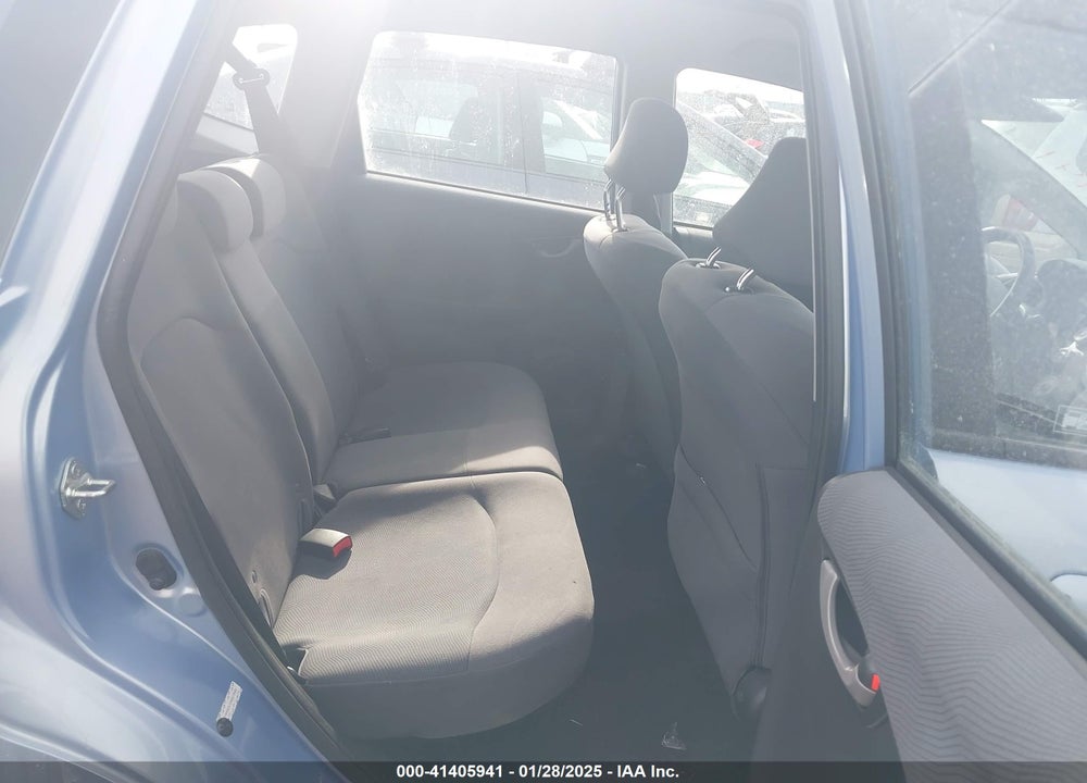 2009 HONDA FIT VIN: JHMGE87289S075065