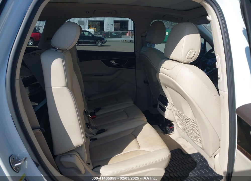 2017 AUDI Q7 2.0T PREMIUM VIN: WA1LHAF71HD049724