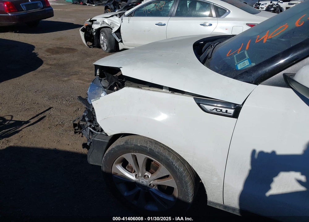 2016 KIA SOUL VIN: KNDJP3A50G7323042