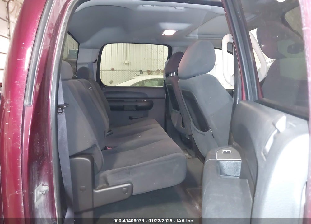2008 CHEVROLET SILVERADO 1500 LT1 VIN: 2GCEK133881212219