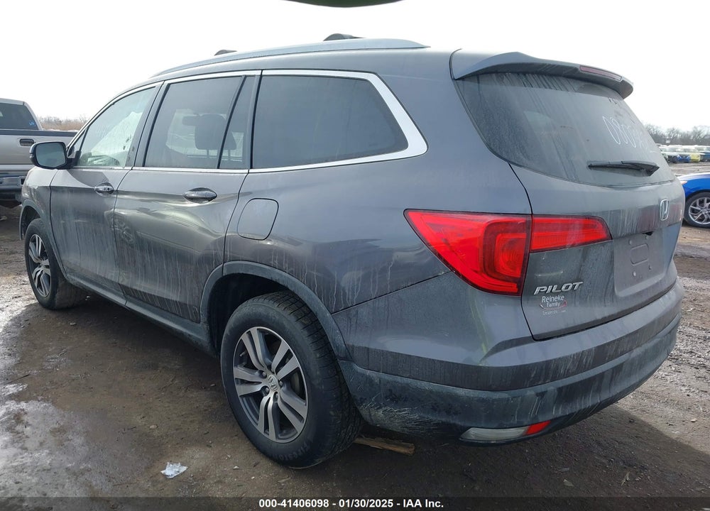 2017 HONDA PILOT EX-L VIN: 5FNYF6H51HB080362
