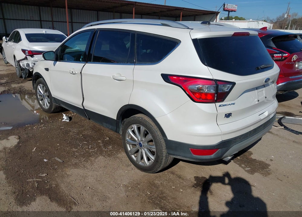 2017 FORD ESCAPE VIN: 1FMCU0JD1HUD52927