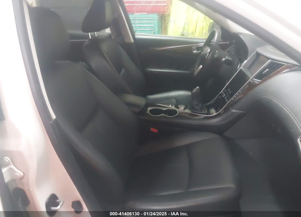 2018 INFINITI Q50 VIN: JN1EV7APXJM365570