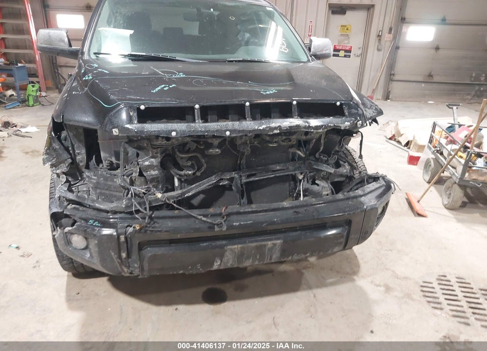 2017 TOYOTA TUNDRA VIN: 5TFAW5F1XHX665040