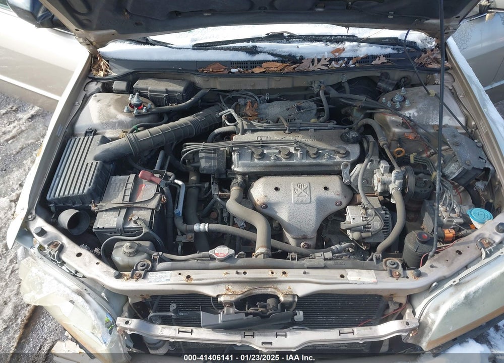 2000 HONDA ACCORD 2.3 EX VIN: JHMCG5658YC032941