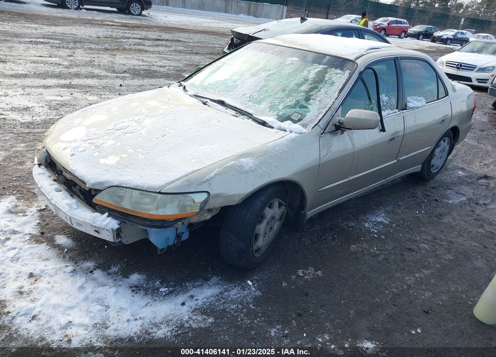 2000 HONDA ACCORD 2.3 EX VIN: JHMCG5658YC032941