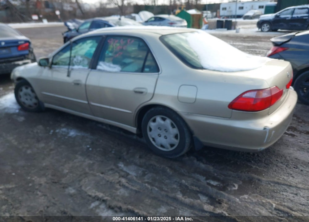2000 HONDA ACCORD 2.3 EX VIN: JHMCG5658YC032941