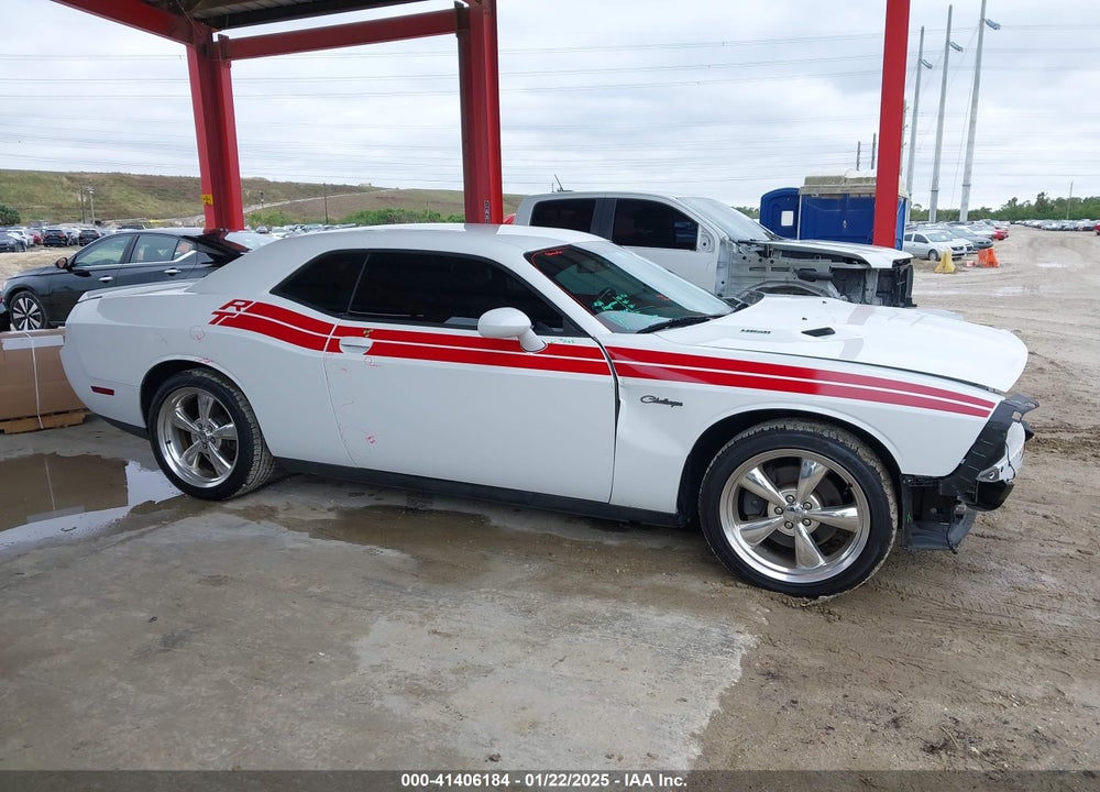 2011 DODGE CHALLENGER VIN: 2B3CJ5DT0BH597047