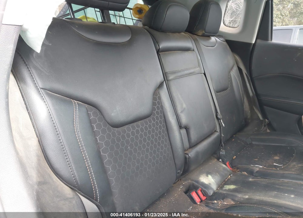 2019 JEEP COMPASS LATITUDE FWD VIN: 3C4NJCBB9KT654889