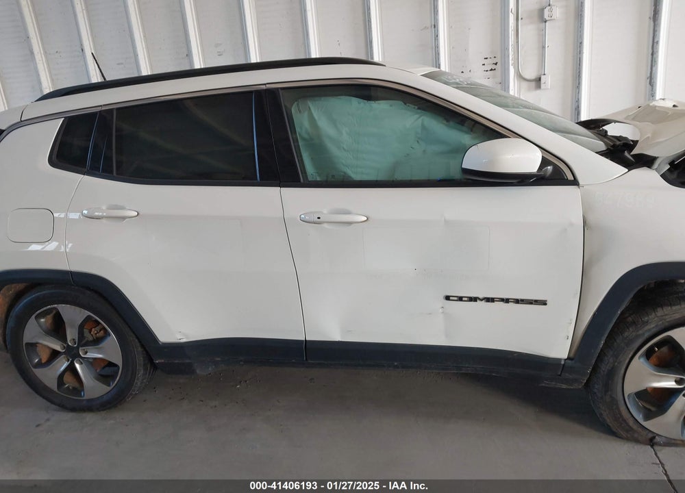 2019 JEEP COMPASS LATITUDE FWD VIN: 3C4NJCBB9KT654889