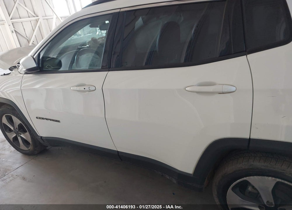 2019 JEEP COMPASS LATITUDE FWD VIN: 3C4NJCBB9KT654889