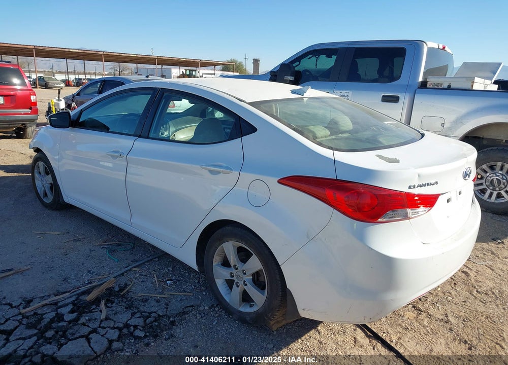 2013 HYUNDAI ELANTRA VIN: 5NPDH4AE7DH168528