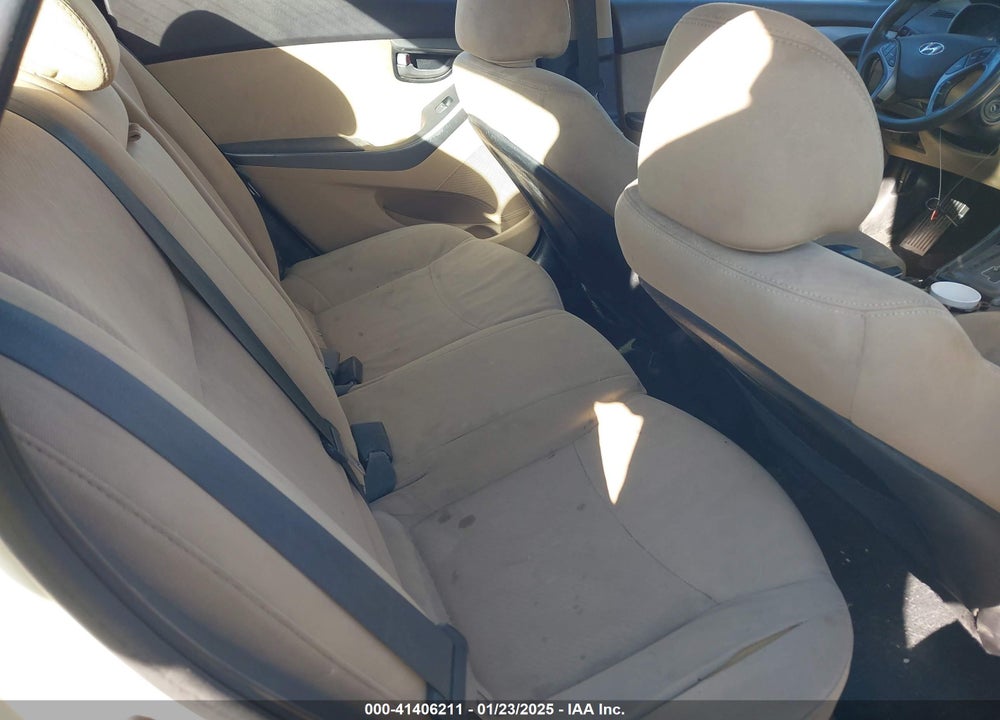 2013 HYUNDAI ELANTRA VIN: 5NPDH4AE7DH168528