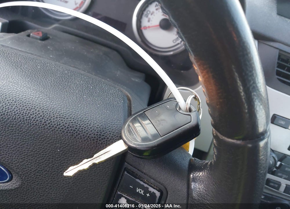 2010 FORD FOCUS SES VIN: 1FAHP3GN6AW243351