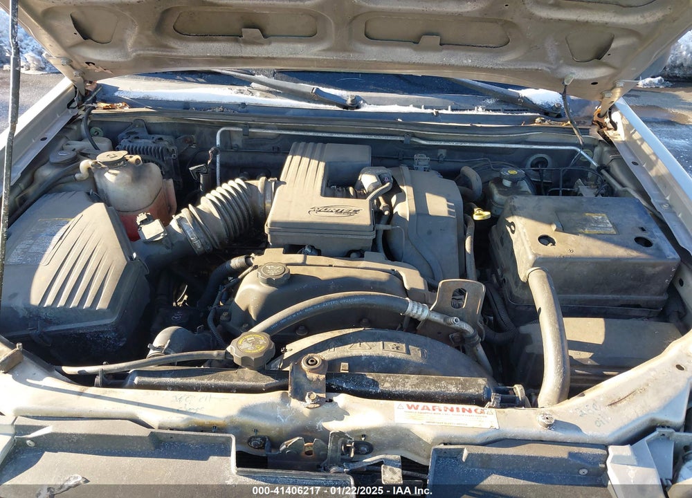 2004 CHEVROLET COLORADO LS VIN: 1GCDT136548123279