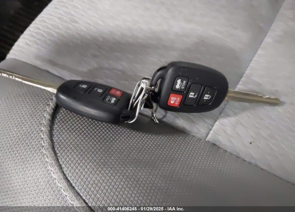 2016 TOYOTA COROLLA VIN: 2T1BURHE0GC680192