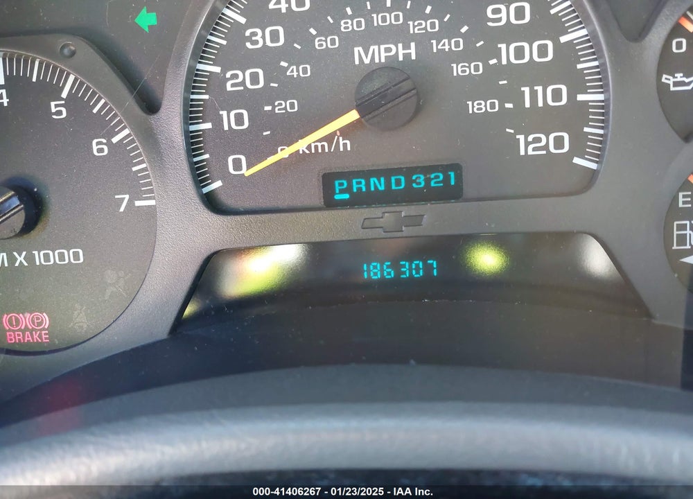 2003 CHEVROLET TRAILBLAZER LS VIN: 1GNDT13S932138180