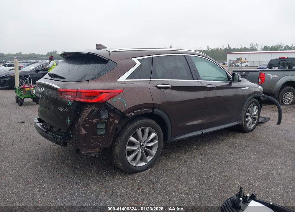 2020 INFINITI QX50 LUXE VIN: 3PCAJ5M17LF103598
