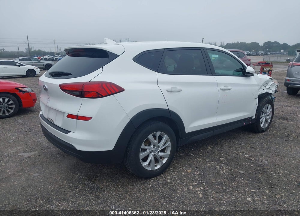 2020 HYUNDAI TUCSON SE VIN: KM8J23A43LU160688