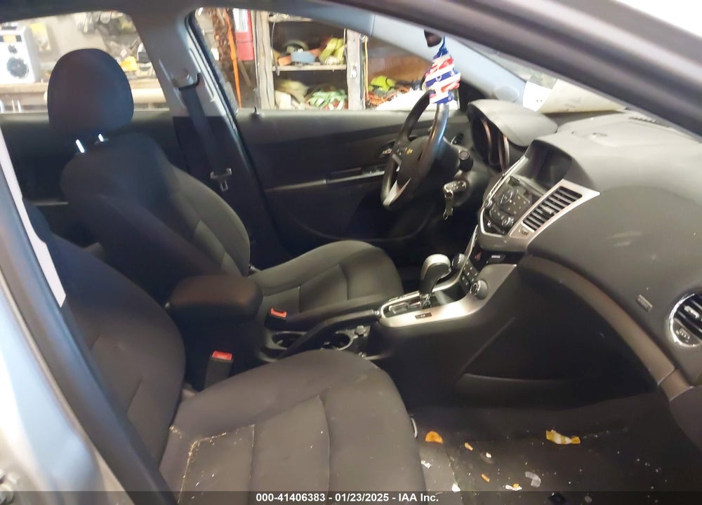 2014 CHEVROLET CRUZE 1LT AUTO VIN: 1G1PC5SB2E7271845