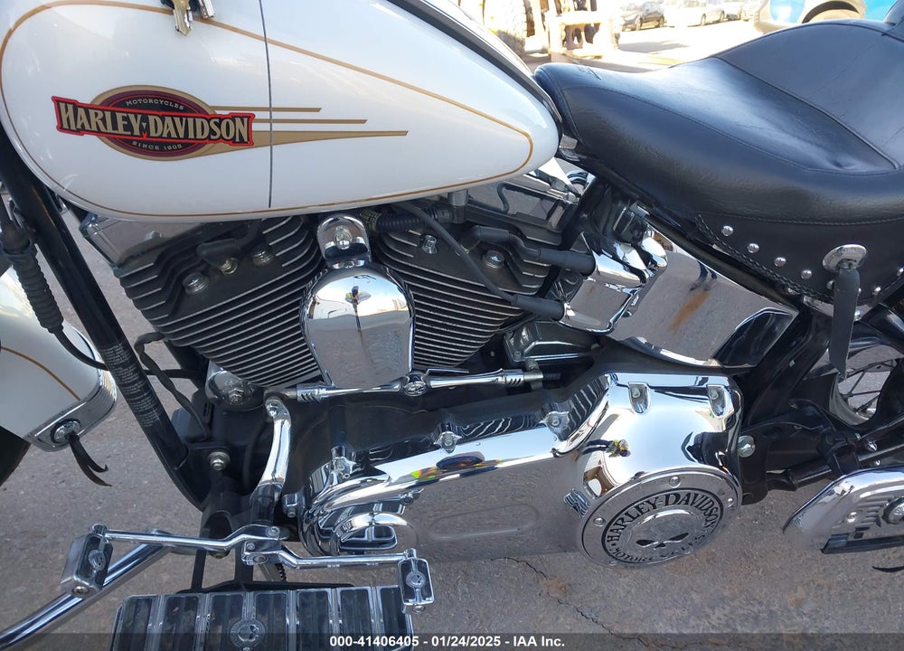 2007 HARLEY-DAVIDSON FLSTC VIN: 1HD1BW5137Y068824