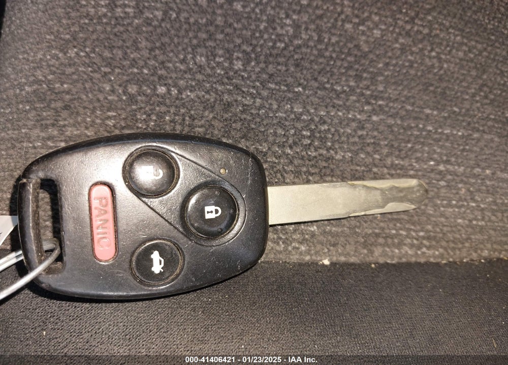 2010 HONDA ACCORD 2.4 LX VIN: 1HGCP2F3XAA187623