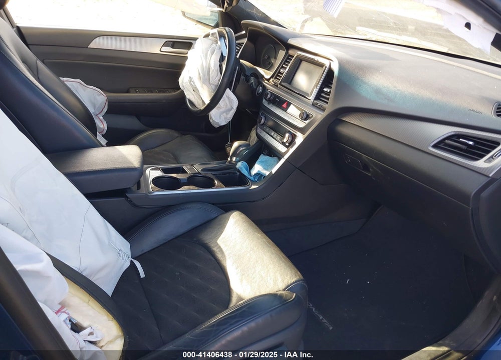 2019 HYUNDAI SONATA VIN: 5NPE34AF2KH813269