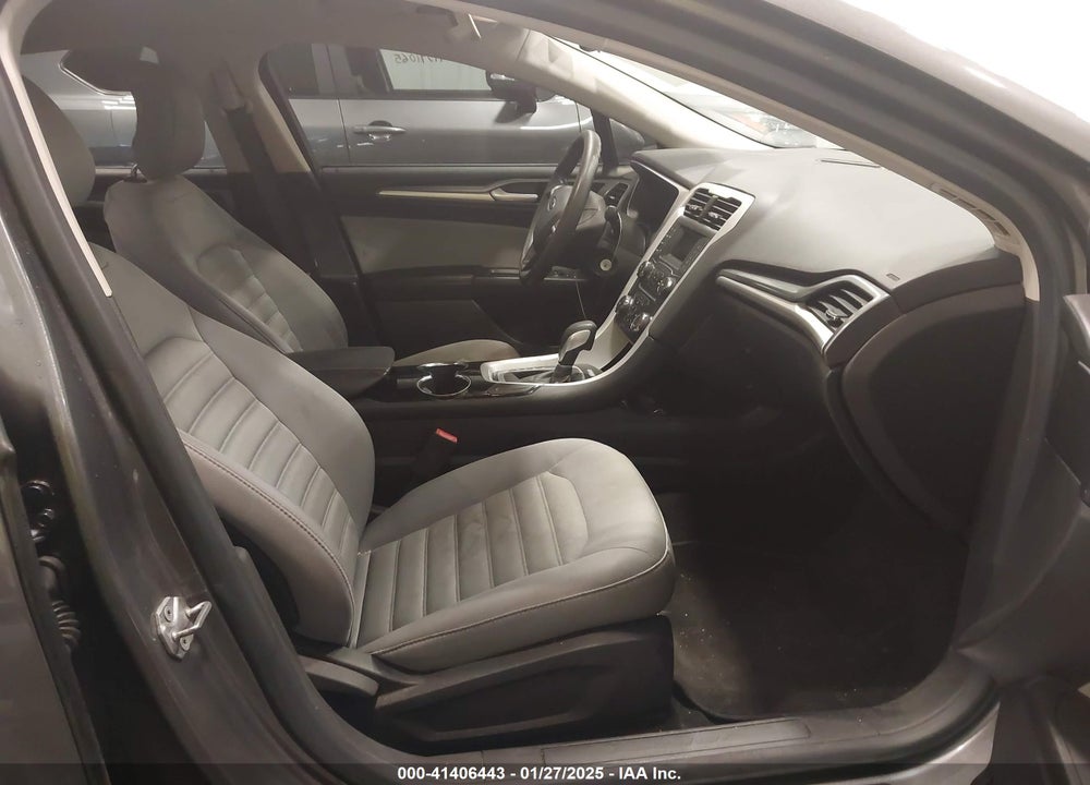 2014 FORD FUSION S VIN: 1FA6P0G7XE5388704
