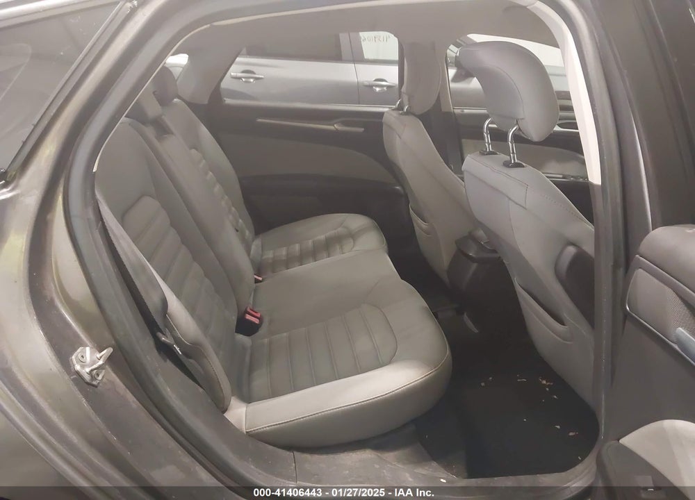 2014 FORD FUSION S VIN: 1FA6P0G7XE5388704