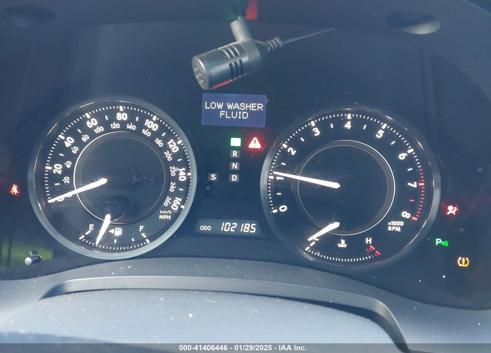 2010 LEXUS IS 250C VIN: JTHFF2C29A2502320