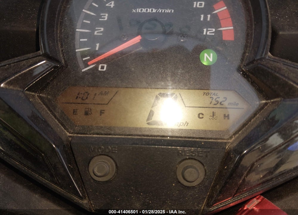 2018 HONDA CBR300 R VIN: MLHNC5107J5400745