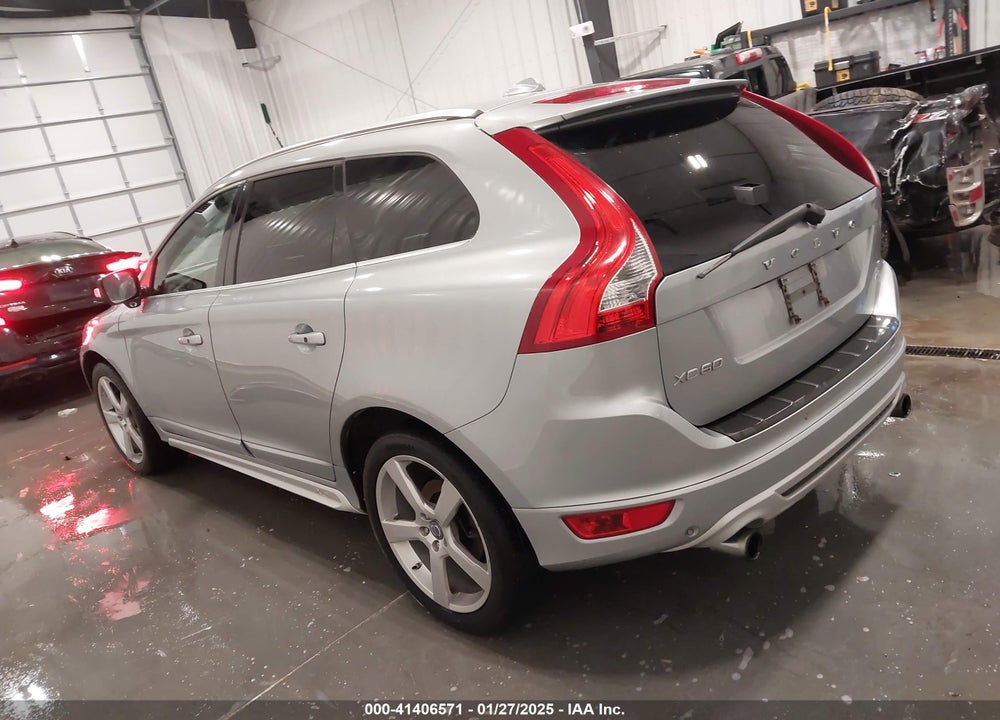 2010 VOLVO XC60 VIN: YV4992DZ7A2105249