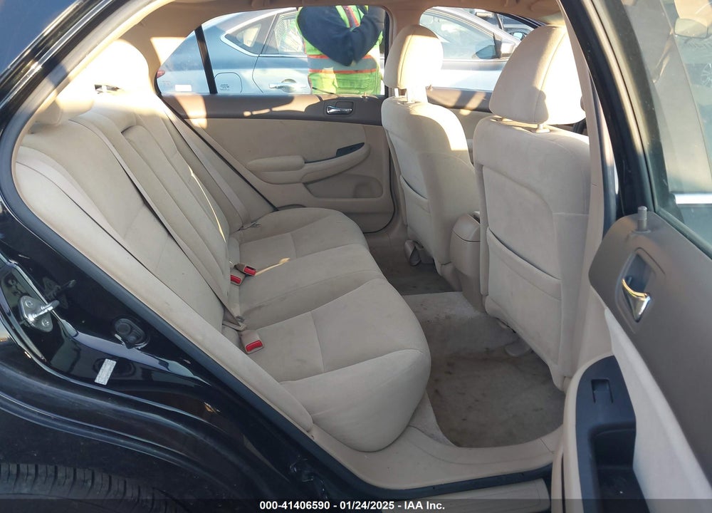 2007 HONDA ACCORD 2.4 LX VIN: 1HGCM56477A219469