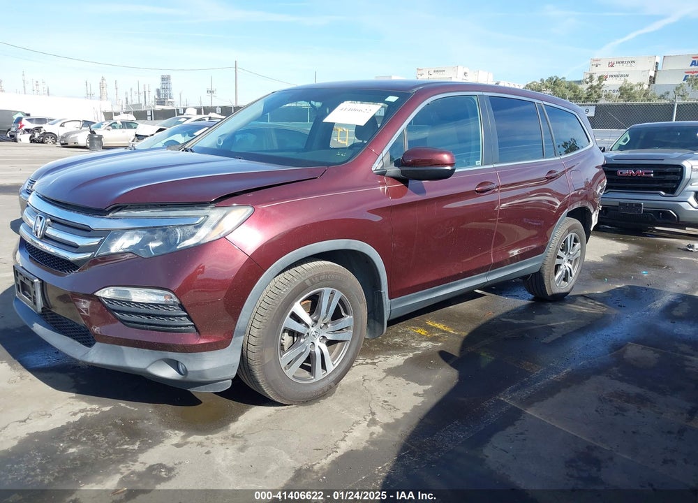 2017 HONDA PILOT EX VIN: 5FNYF5H3XHB002705